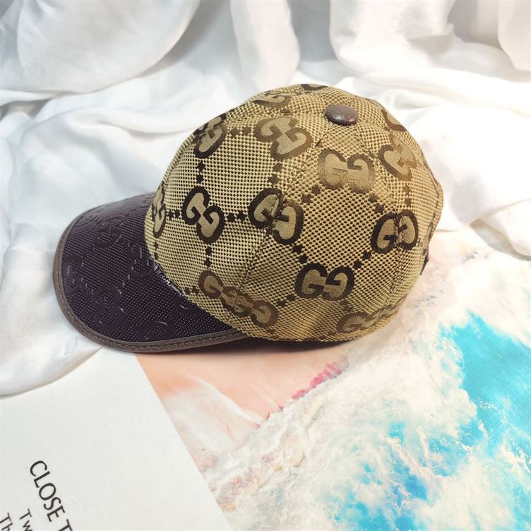 GUCCI BASEBALL HAT
