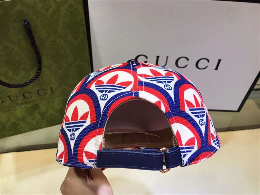 GUCCI BASEBALL HAT