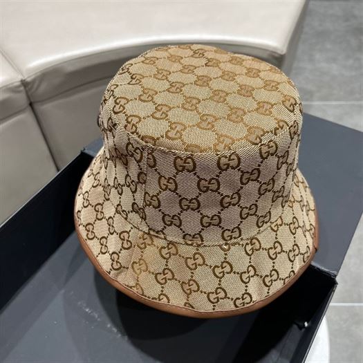 GUCCI BUCKET HAT