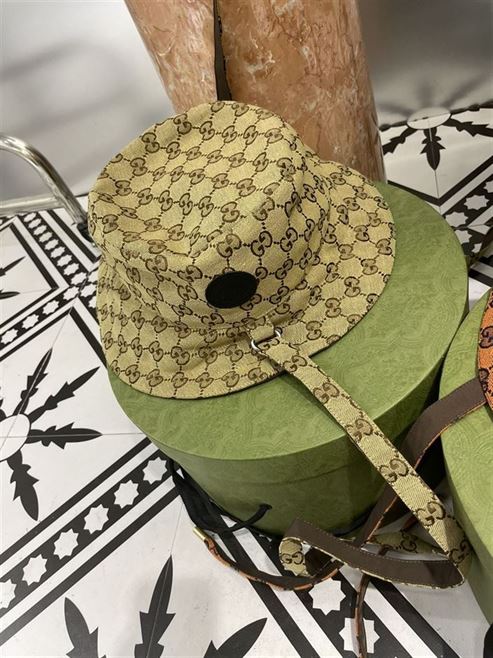 GUCCI BUCKET HAT