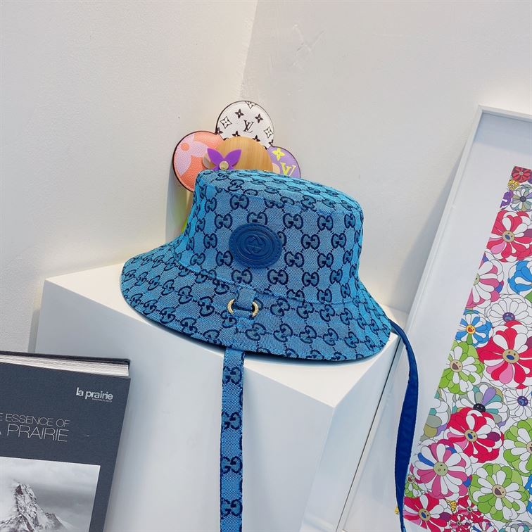 GUCCI BUCKET HAT
