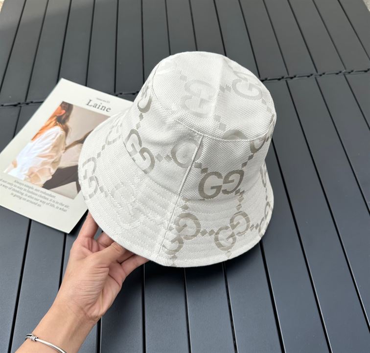 GUCCI BUCKET HAT