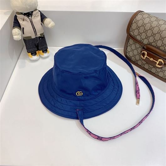 GUCCI BUCKET HAT