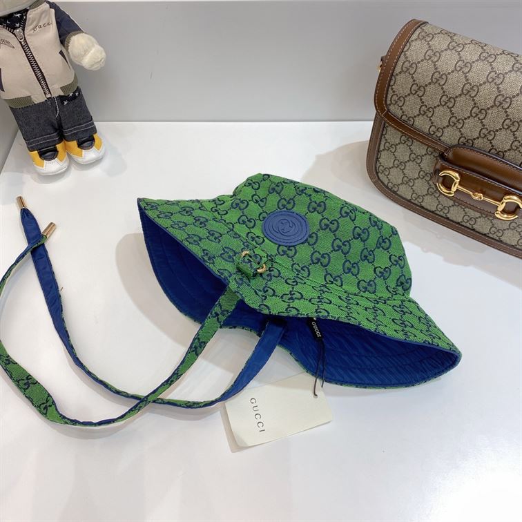 GUCCI BUCKET HAT