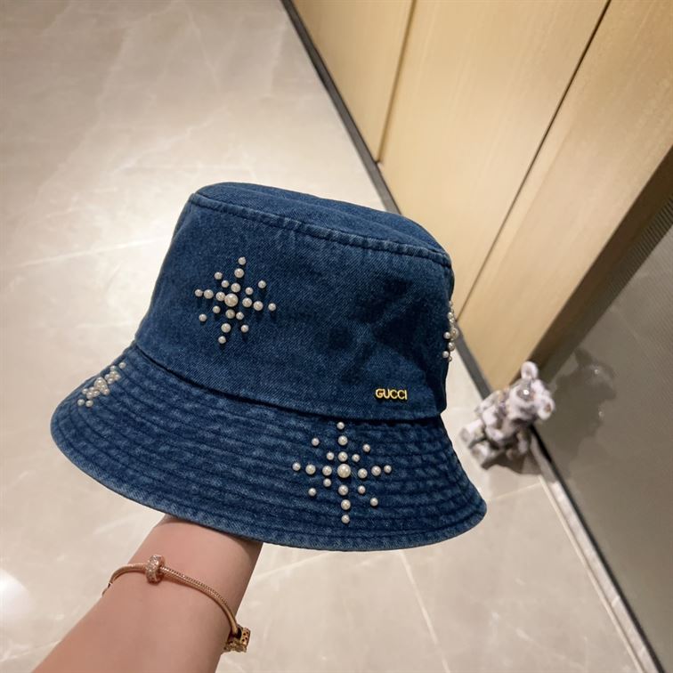 GUCCI BUCKET HAT