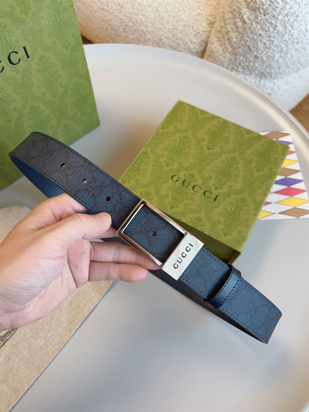 GUCCI GG BELT WITH RECTANGULAR BUCKLE - GB043