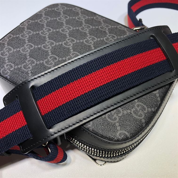 GUCCI GG BLACK MESSENGER - BG031
