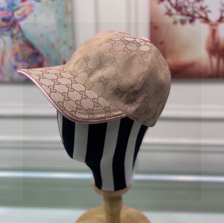GUCCI GG CANVAS BASEBALL HAT