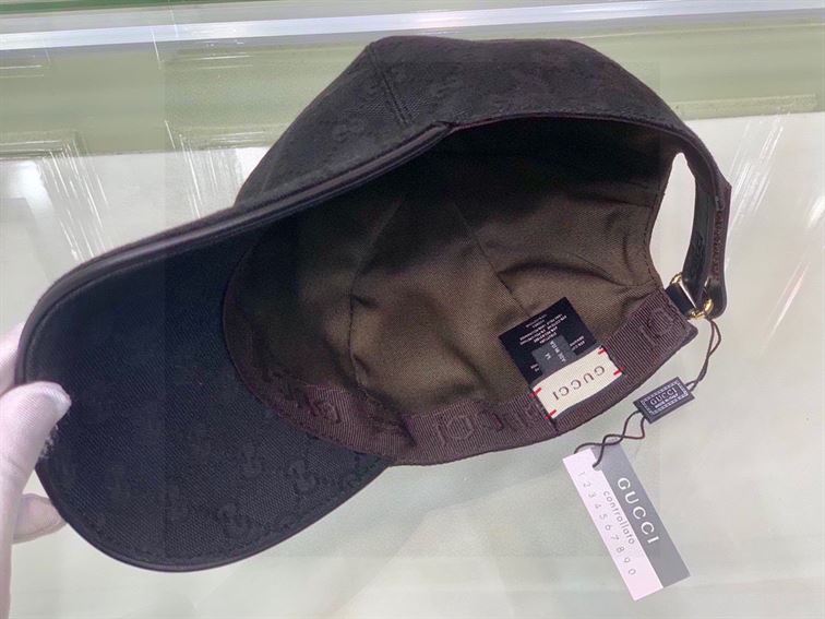 GUCCI GG CANVAS BASEBALL HAT