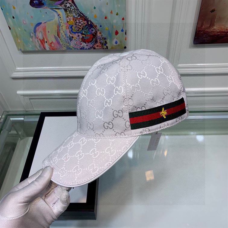 GUCCI GG CANVAS BASEBALL HAT