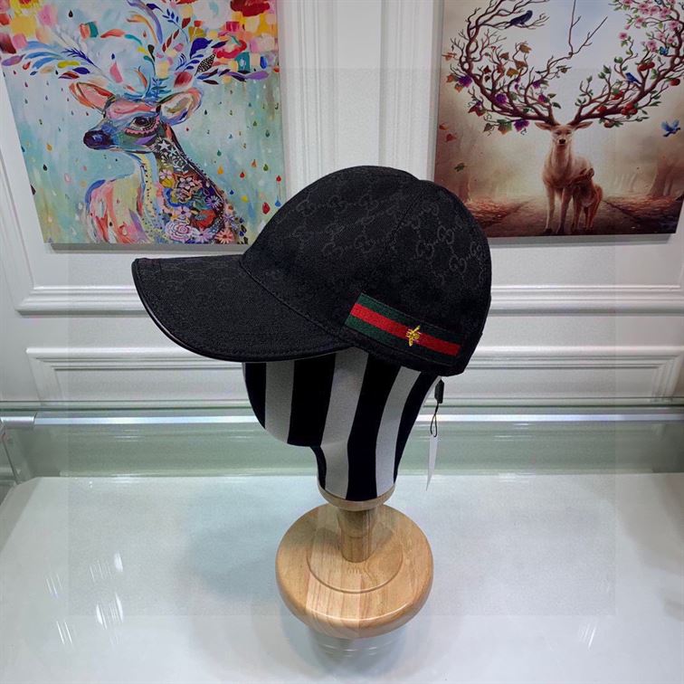 GUCCI GG CANVAS BASEBALL HAT