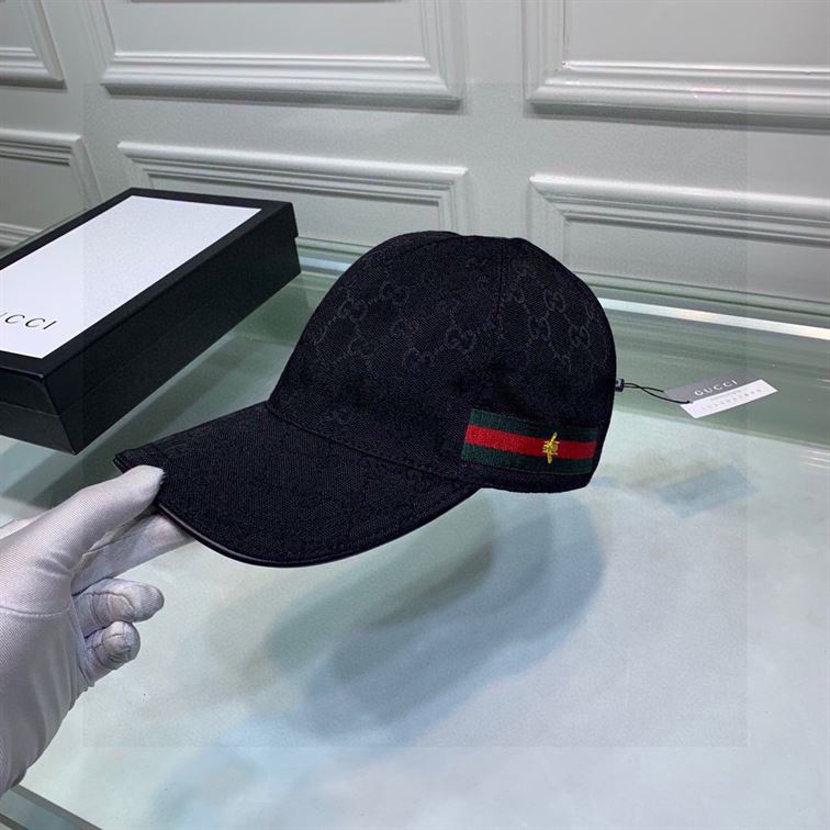 GUCCI GG CANVAS BASEBALL HAT