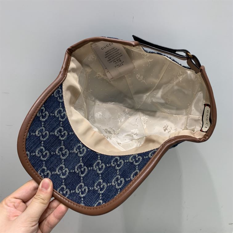 GUCCI GG CANVAS BASEBALL HAT