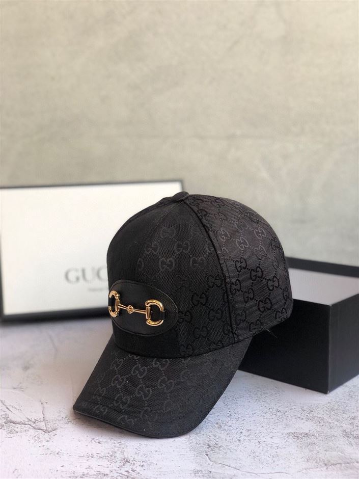 GUCCI GG CANVAS BASEBALL HAT
