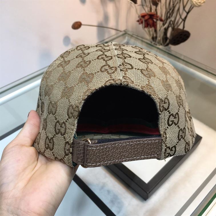 GUCCI GG CANVAS BASEBALL HAT