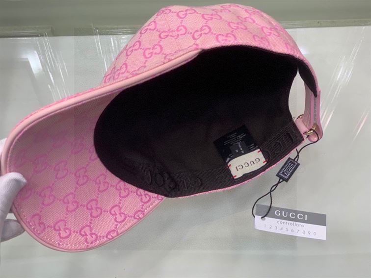 GUCCI GG CANVAS BASEBALL HAT