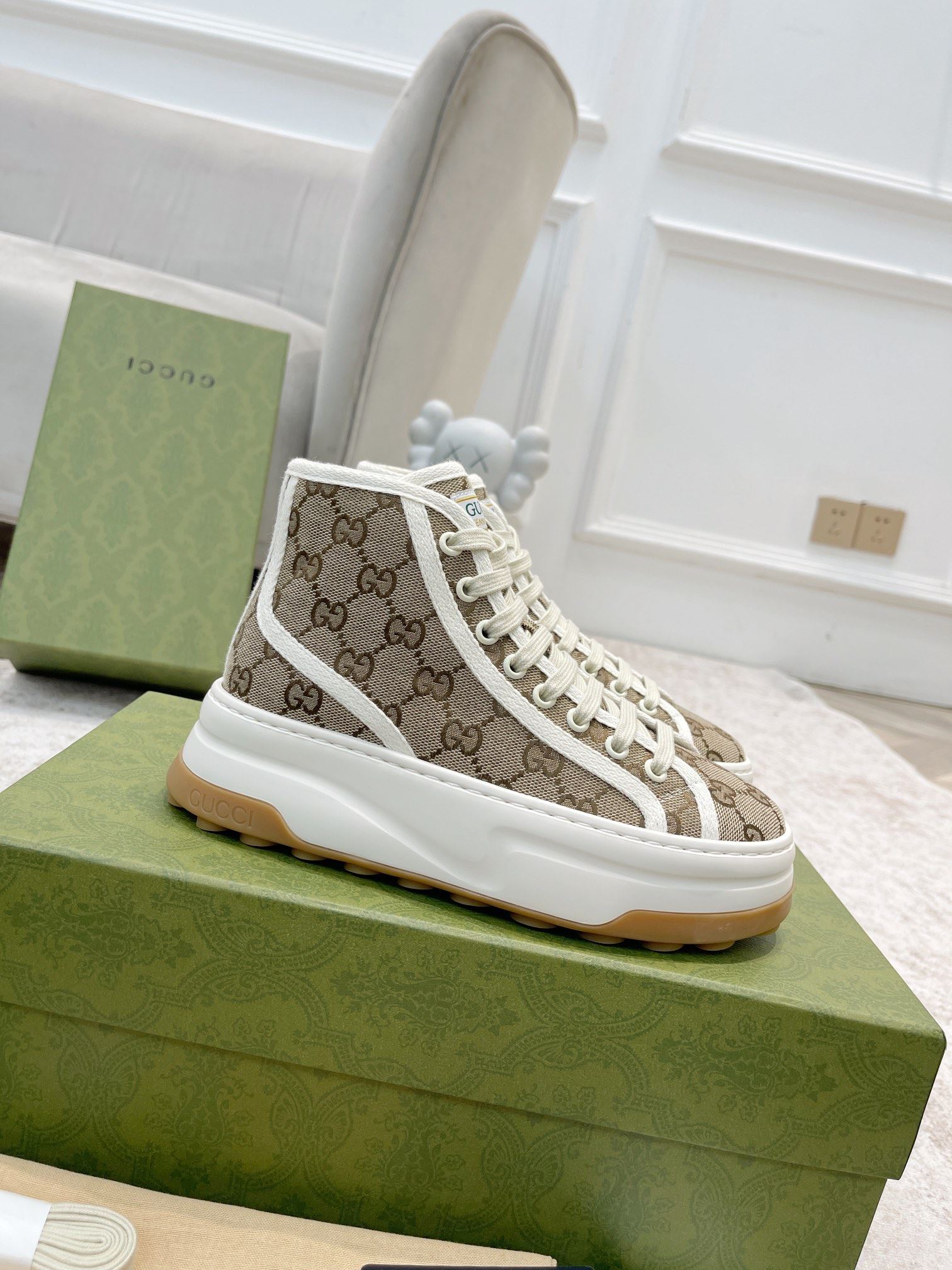 GUCCI GG HIGH TOP TRAINER - GCC151
