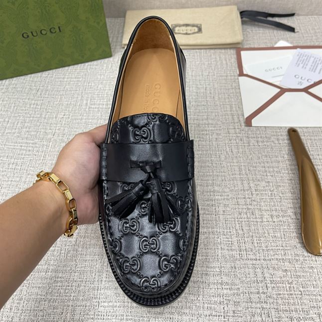 GUCCI GG LOAFERS WITH TASSEL - GL001