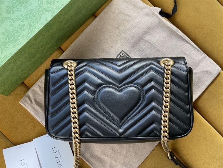 GUCCI GG MARMONT SMALL SHOULDER BAG IN BLACK LEATHER