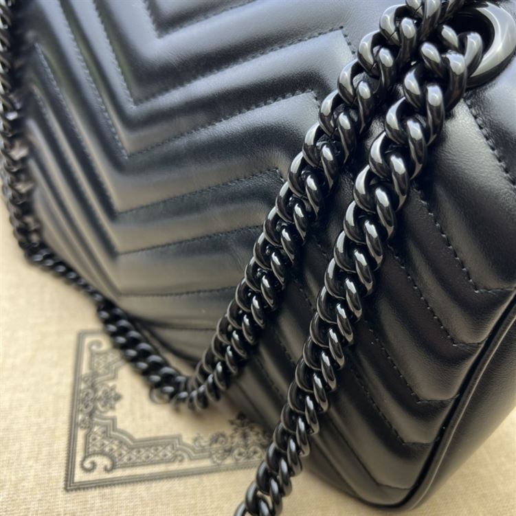 GUCCI GG MARMONT SMALL SHOULDER BAG IN BLACK LEATHER