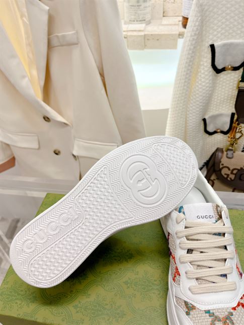 GUCCI GG SNEAKER - GCC053