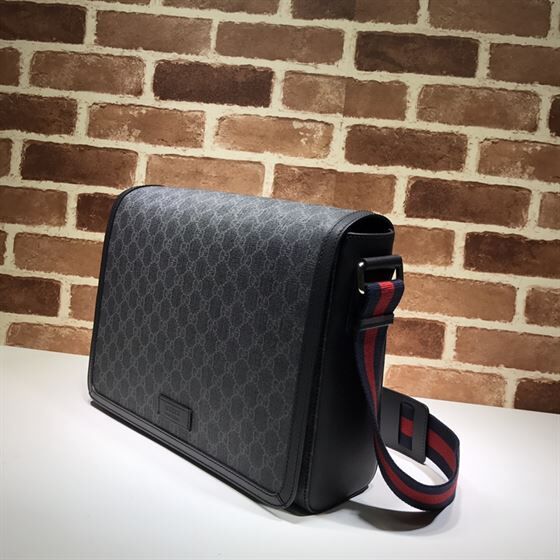GUCCI GG SUPREME FLAP MESSENGER - BG007