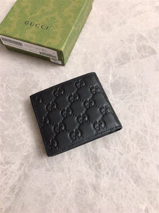 GUCCI GUCCISSIMA BI-FOLD WALLET