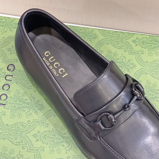 GUCCI HORSEBIT LEATHER LOAFER - GL050
