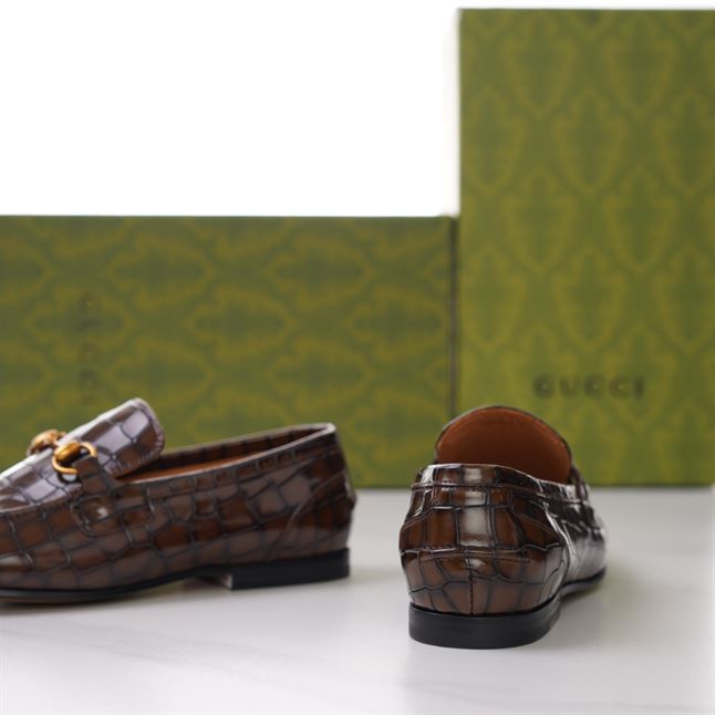 GUCCI JORDAAN CROCODILE LOAFER - GL014
