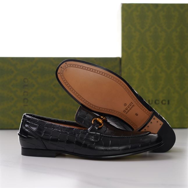 GUCCI JORDAAN CROCODILE LOAFER - GL015