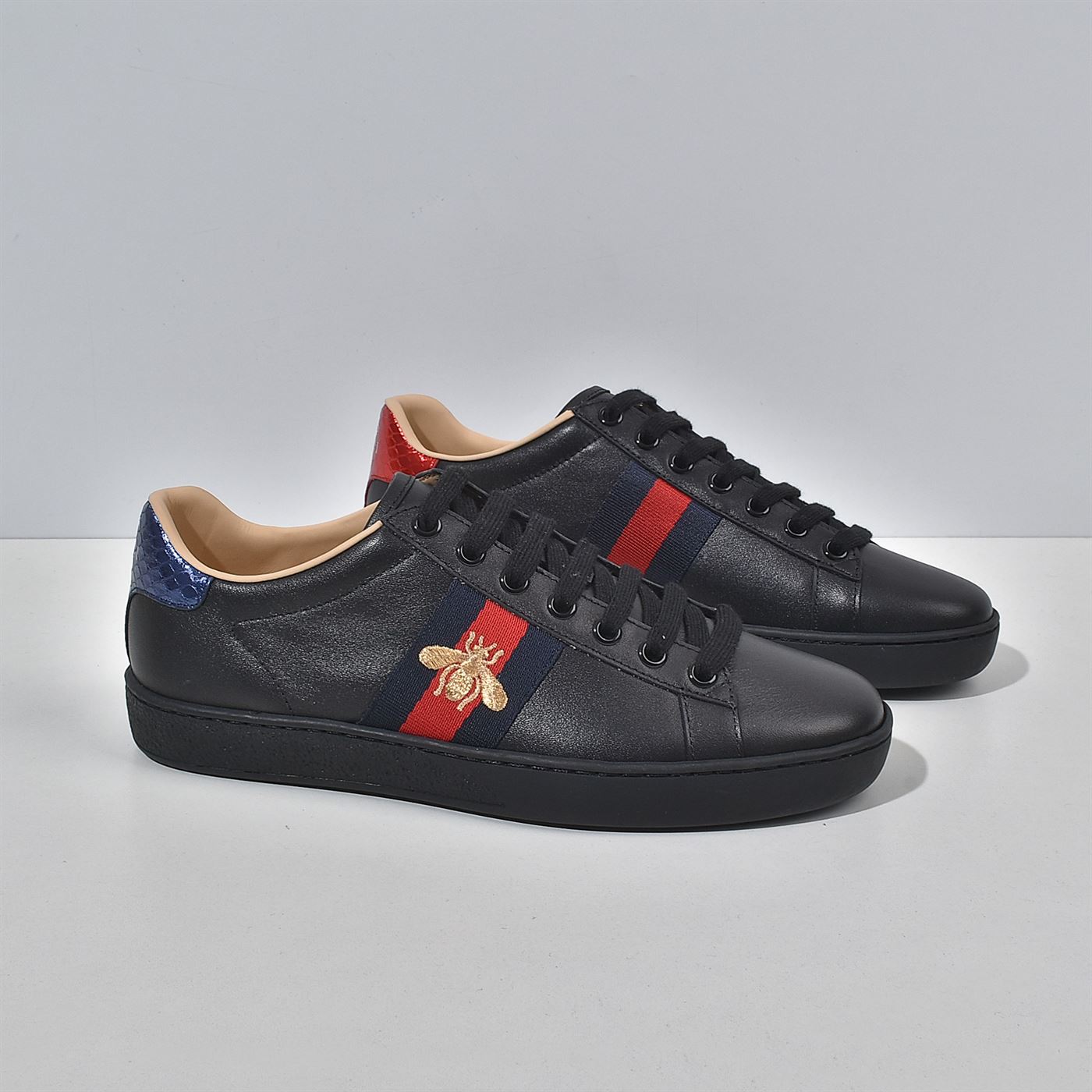 GUCCI MENS ACE EMBROIDERED SNEAKER - GCC026