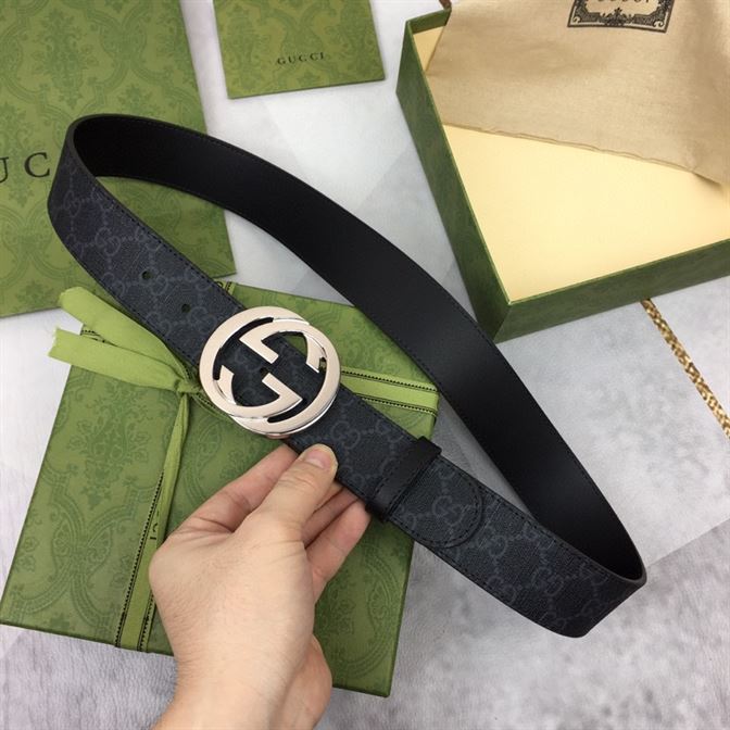 GUCCI MEN'S BLACK GG SUPREME BELT WITH G BUCKLE - GB003