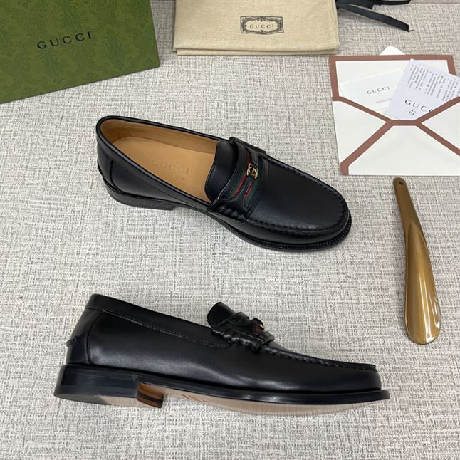 GUCCI MEN'S LOAFER WITH INTERLOCKING G - GL002