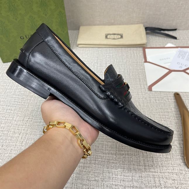 GUCCI MEN'S LOAFER WITH INTERLOCKING G - GL003