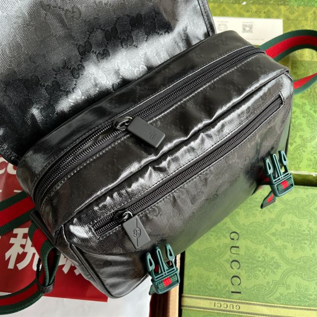 GUCCI MONOGRAMMED BUCKLE DETAILED SHOULDER BAG - BG054