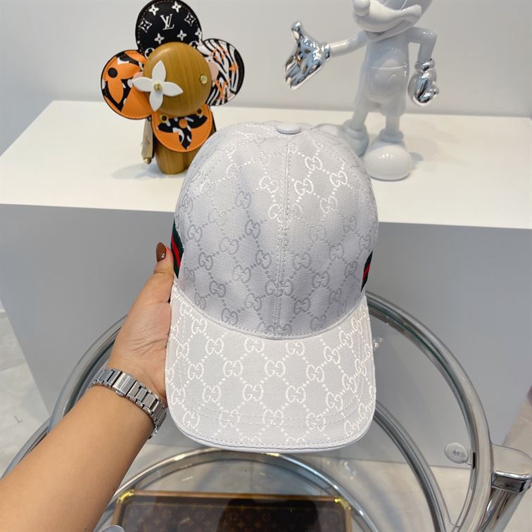 GUCCI ORIGINAL GG CANVAS BASEBALL HAT WITH WEB