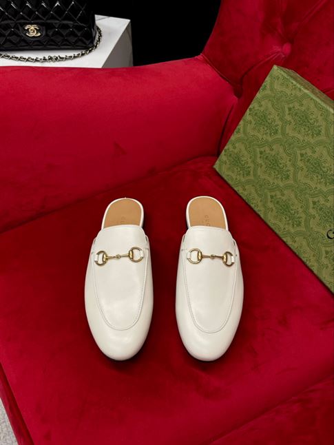 GUCCI PRINCETOWN LEATHER SLIPPER - GL022