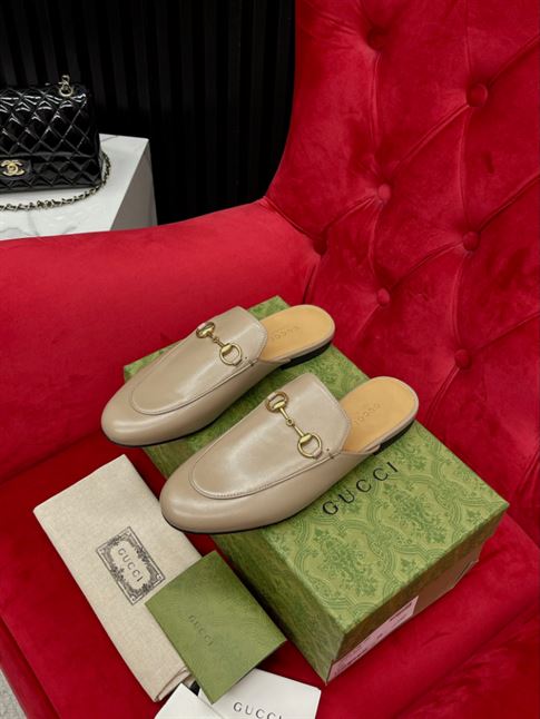 GUCCI PRINCETOWN LEATHER SLIPPER - GL023