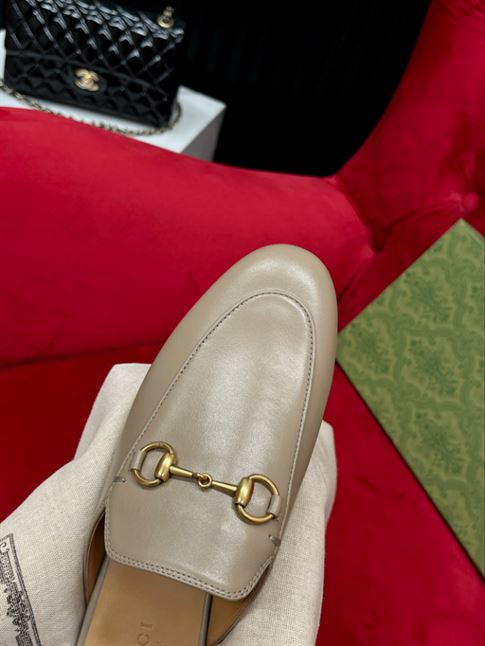 GUCCI PRINCETOWN LEATHER SLIPPER - GL023