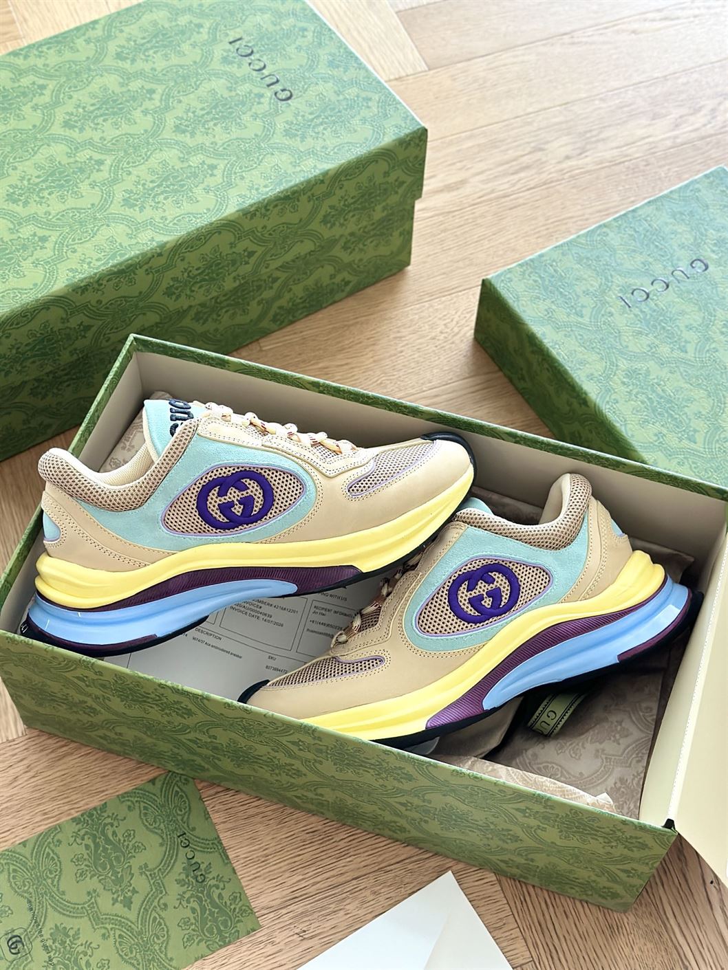 GUCCI RUN SNEAKERS - GCC118