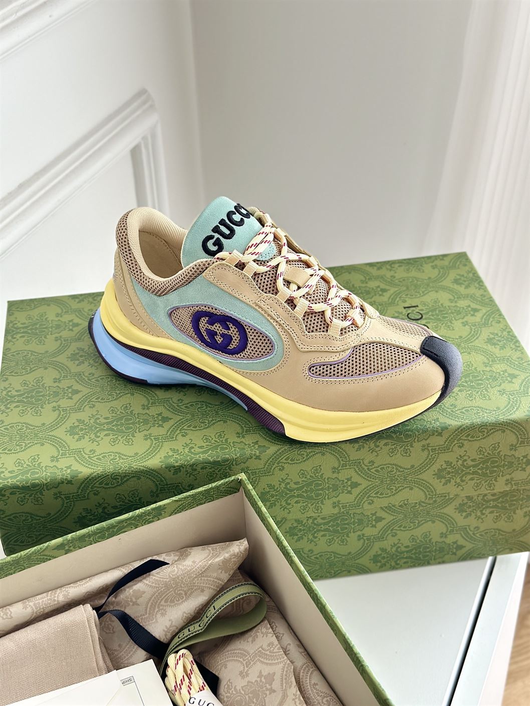 GUCCI RUN SNEAKERS - GCC118