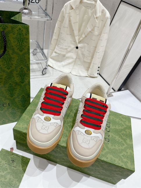 GUCCI SCREENER SNEAKERS IN GG LUREX AND NABUK - GCC123