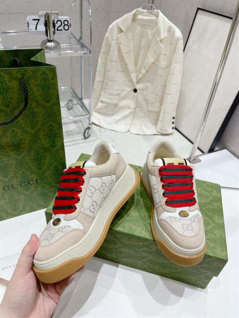 GUCCI SCREENER SNEAKERS IN GG LUREX AND NABUK - GCC123