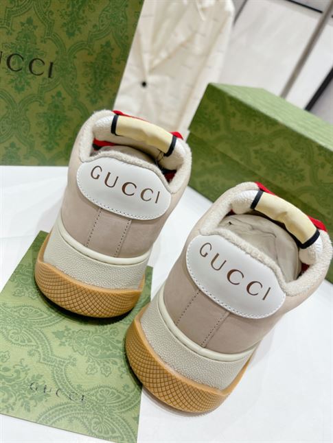 GUCCI SCREENER SNEAKERS IN GG LUREX AND NABUK - GCC123