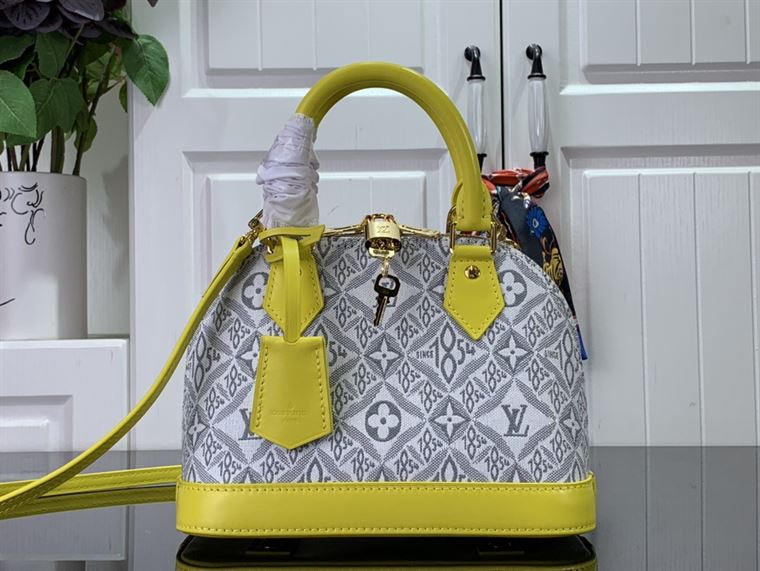 LOUIS VUITTON ALMA BB White Yellow