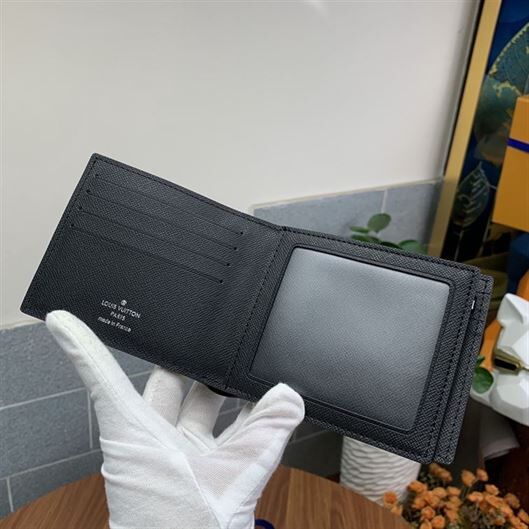 LOUIS VUITTON AMERIGO WALLET ECLIPSE CANVAS