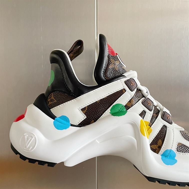 LOUIS VUITTON ARCHLIGHT TRAINERS - LVS101