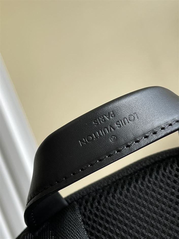 LOUIS VUITTON BACKPACK LV AEROGRAM - LVB011