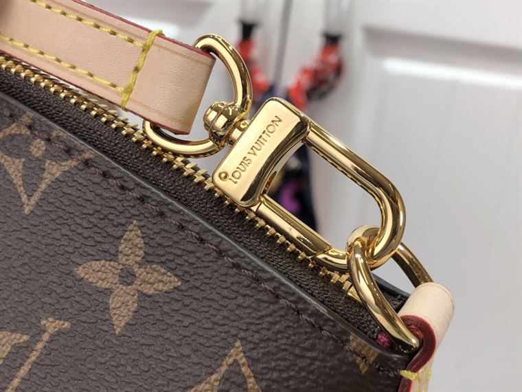LOUIS VUITTON BOETIE MM MONOGRAM