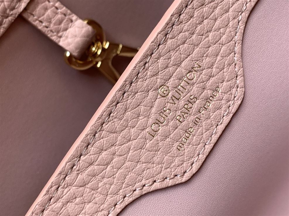 LOUIS VUITTON CAPUCINES BB Pink
